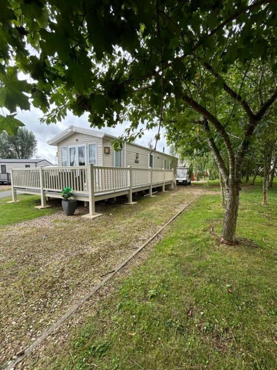 23 Larch View Luxury Caravan Tattershall Lakes Екстер'єр фото